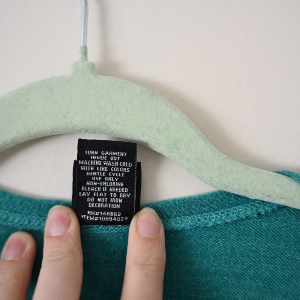 Disney Teal Cardigan with Aladdin & Jasmine Print - Open Sweater Size Small - Picture 7 of 10